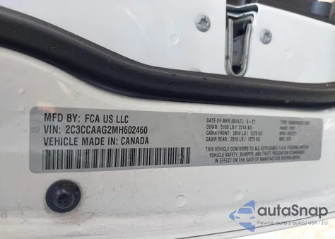 2021 Chrysler 300 Touring z USA, uszkodzony, nr VIN 2C3CCAAG2MH602460